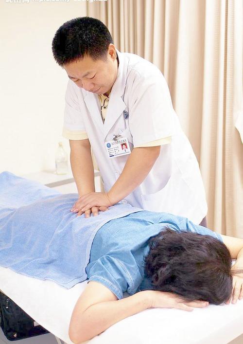 胸椎关节紊乱推拿手法,经方身痛逐瘀散配方