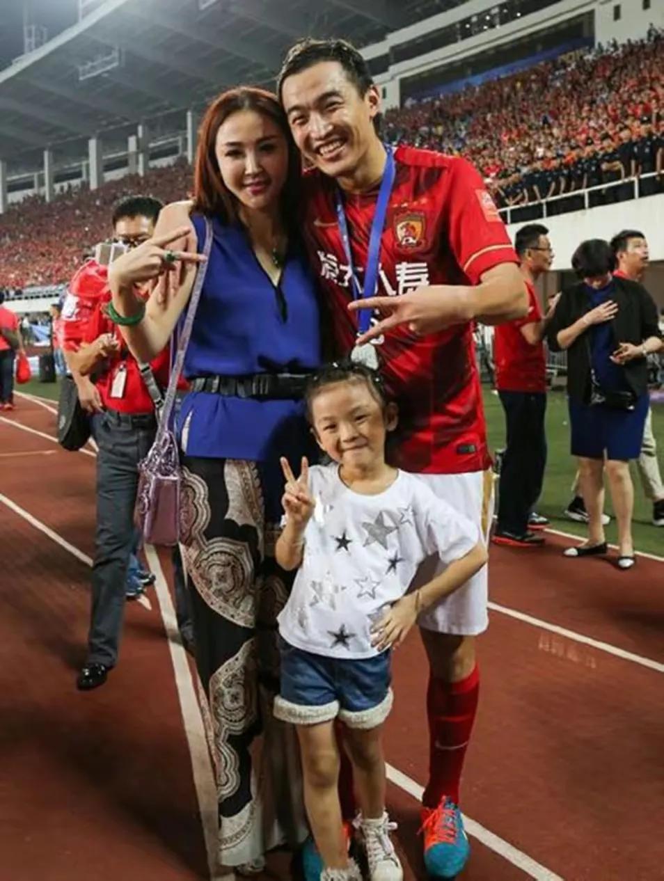 现任男足主教练李铁,男足原主教练李铁