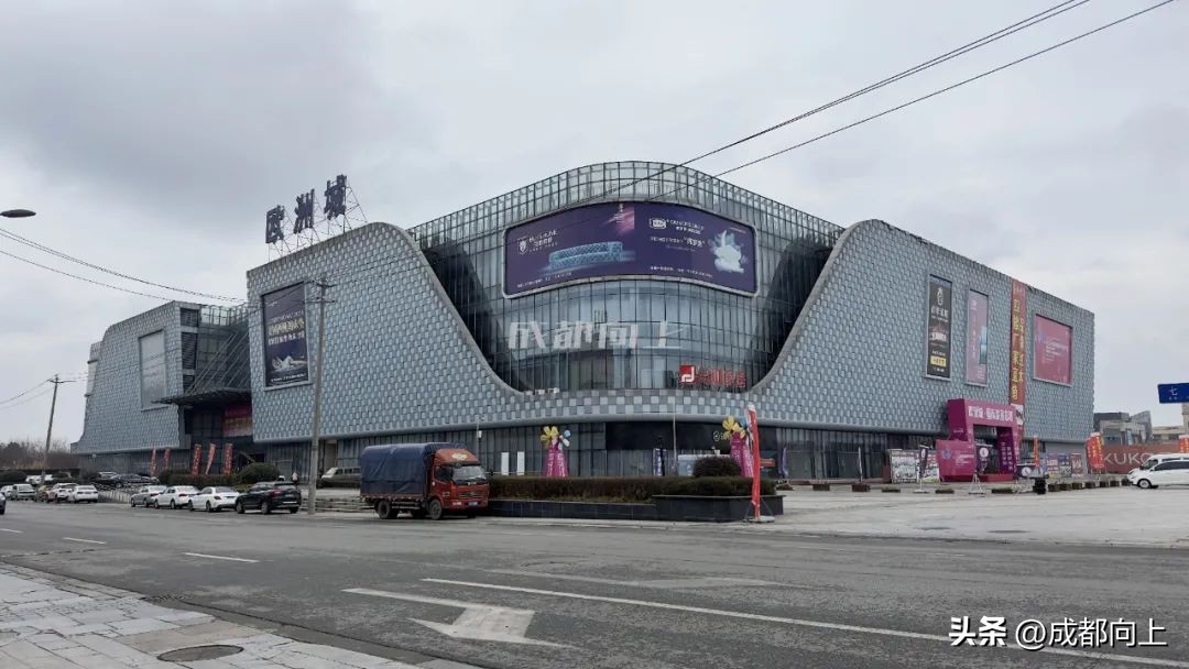 成都楼市呈现回暖迹象,成都崇州房产最新消息