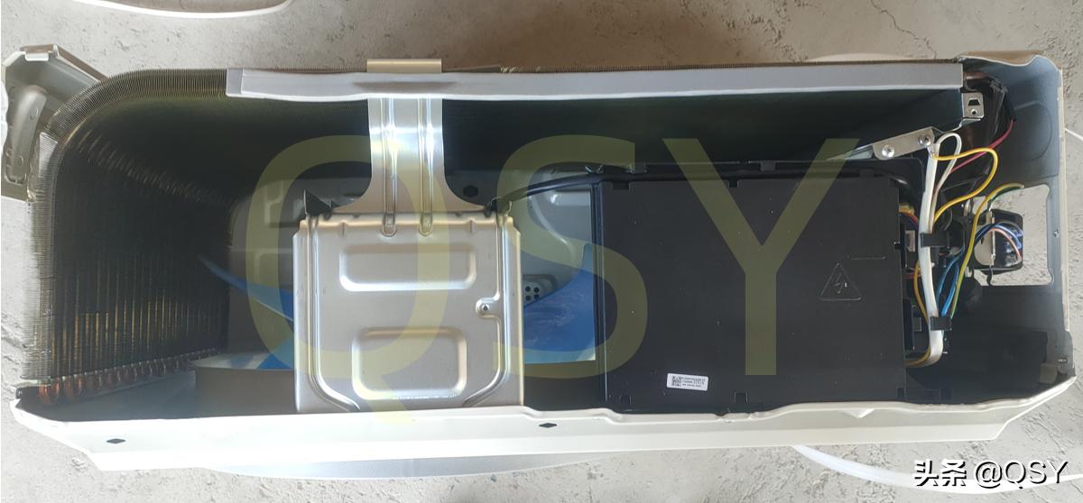 华凌n8he1和美的风尊拆机对比,美的风尊空调外机拆机全过程视频