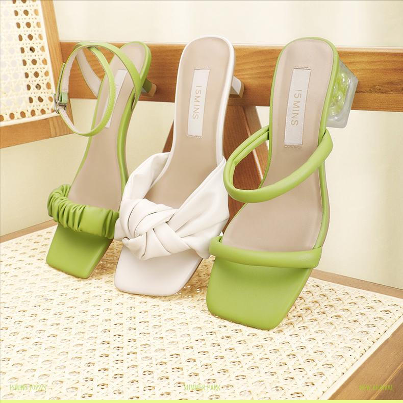 今年穿什么凉鞋好看?这20款好看不累脚