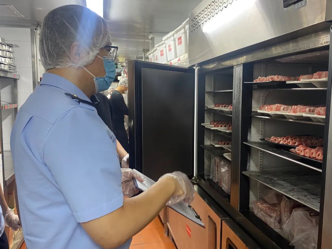 海底捞辣火锅,海底捞辣卤火锅