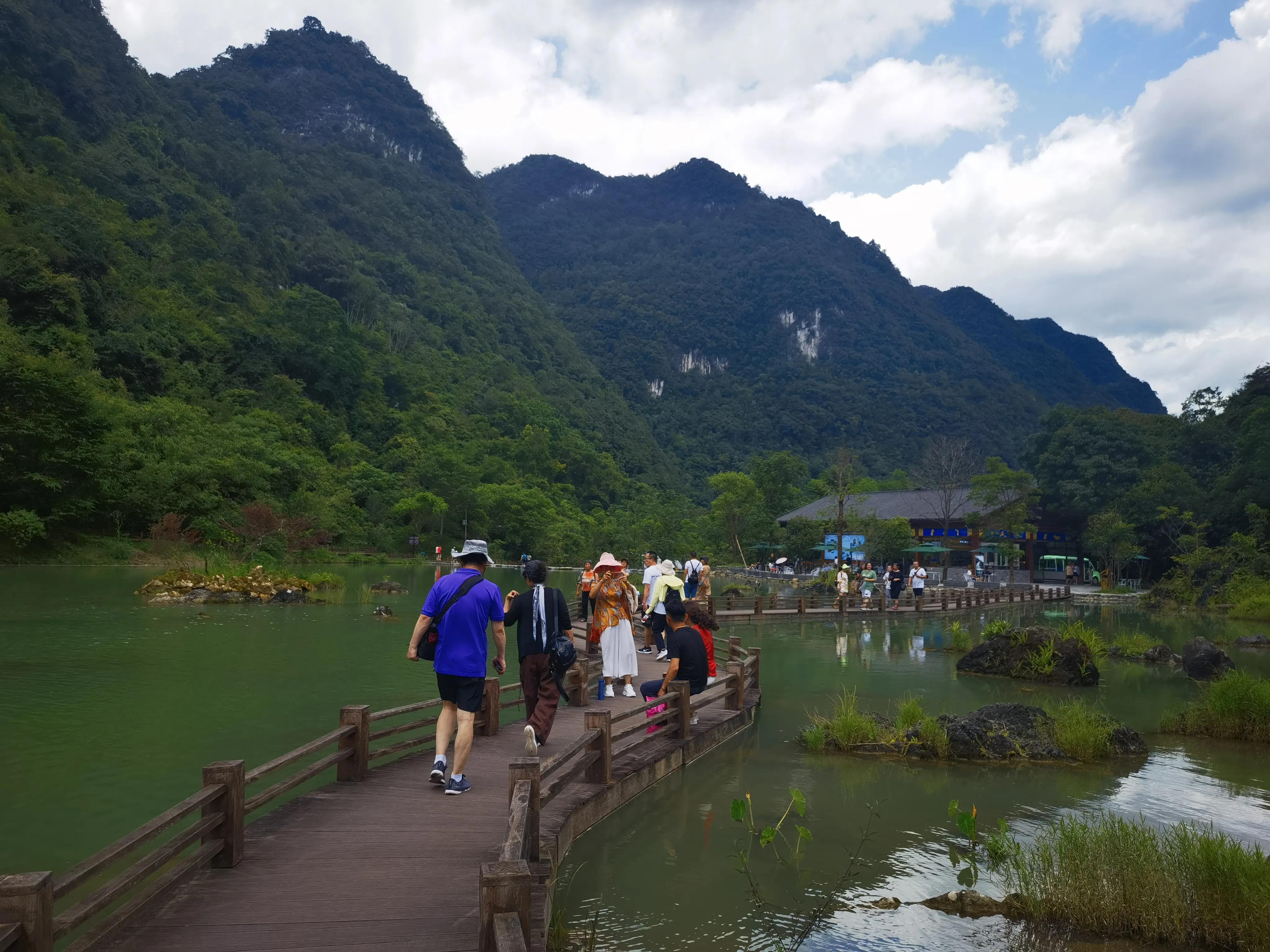 贵州游之荔波小七孔,贵州现在小七孔景区怎么预约