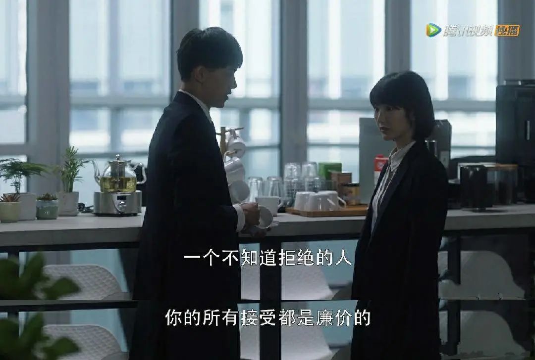 总会担心别人对自己的看法,总是过于纠结别人对自己的看法