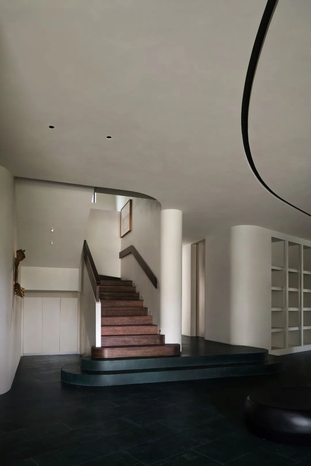 逸享自在的湖岸艺术“家”|ACEDESIGN