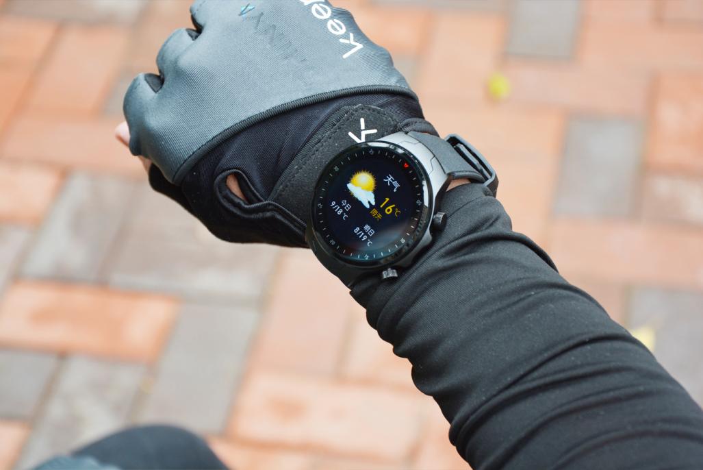 罗能和dido血压监测手表对比评测,dido气泵式血压手表评测