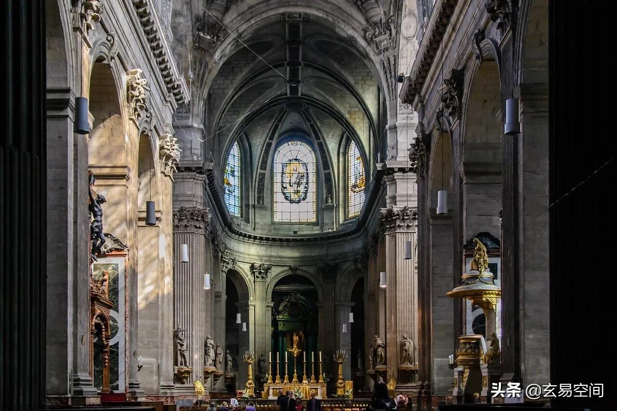 法国巴黎的旅游胜地,法国巴黎在哪里