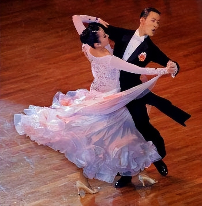 为什么叫做华尔兹,华尔兹为什么叫舞蹈