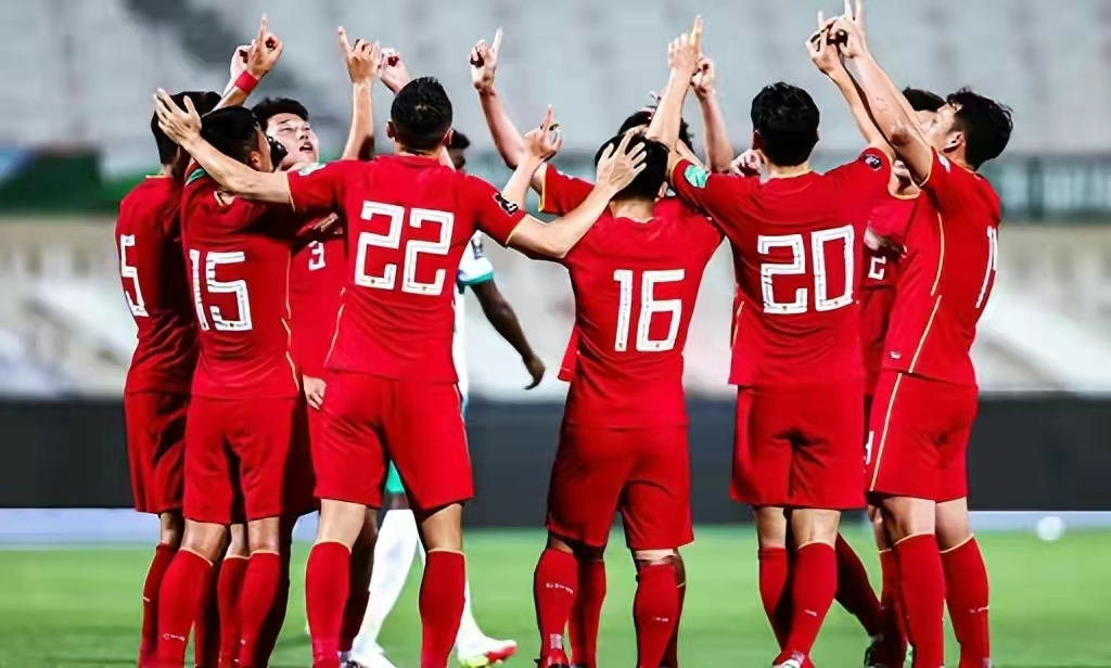 中国男足输球被怼段子,中国男足沙特赛后采访