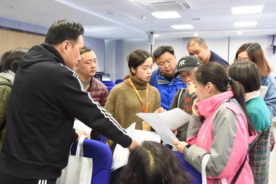 单招铁路哪个专业最好工资大,专科进铁路的哪几个专业好就业