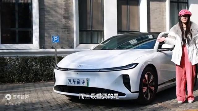 长安启源a07纯电710公里实测续航,长安启源a07上路体验视频素材