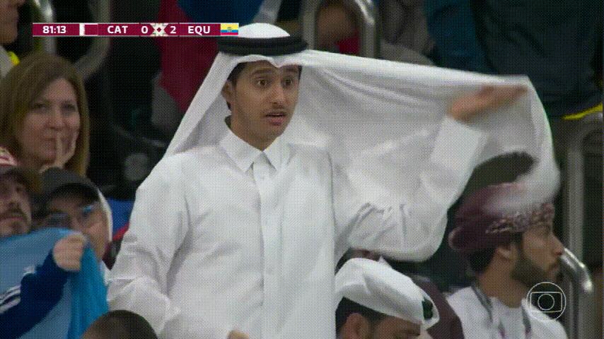 足球反买别墅靠海英文,足球反着买别墅靠大海完整视频