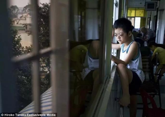 女孩生下来有六个手指和六个脚趾，这一切却是人为导致的...真相没那么简单！