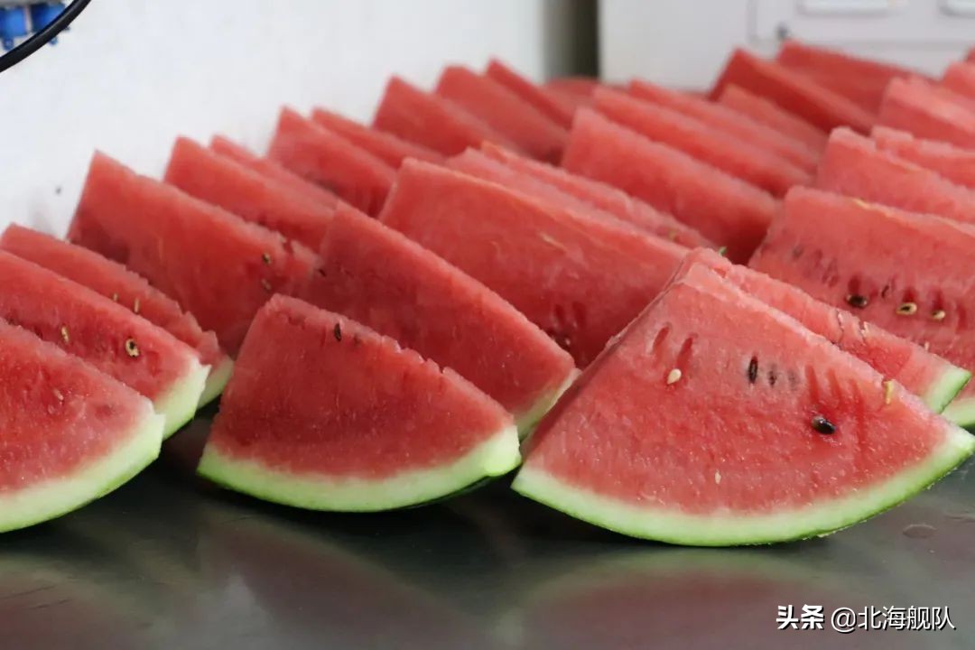 军舰用餐标准,军舰饭菜