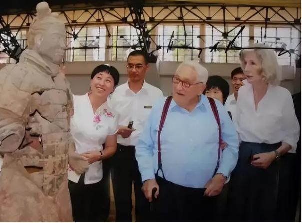 莫迪参观兵马俑视频,莫迪看兵马俑视频