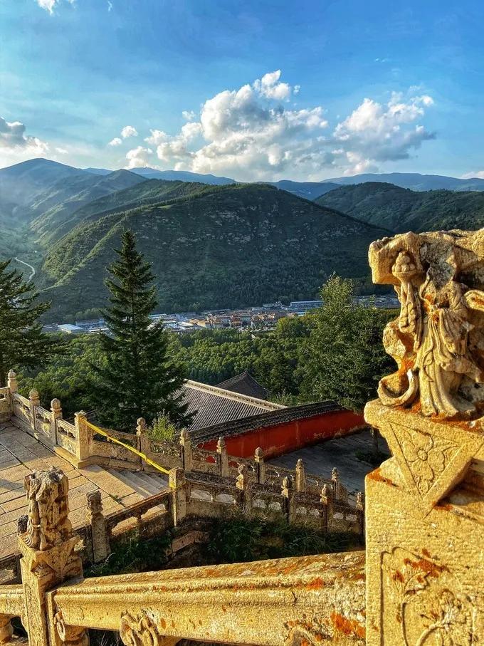 去五台山每个寺庙都可以许愿吗,去五台山一定能遇见文殊菩萨