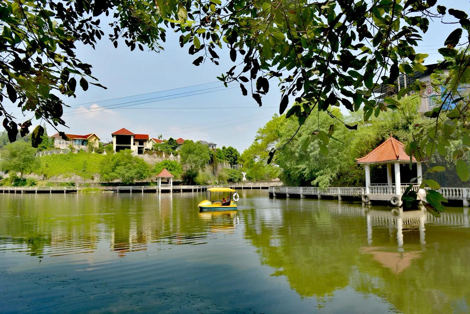 江津艾坪山公园,天河区爱情山