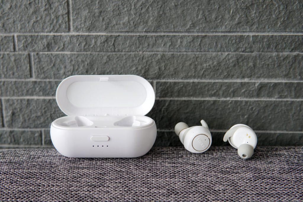 tws耳机和头戴式蓝牙耳机哪种好,tws蓝牙耳机适应什么手机