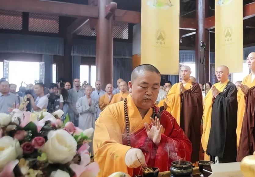 释永信方丈年薪,释永信700元工资