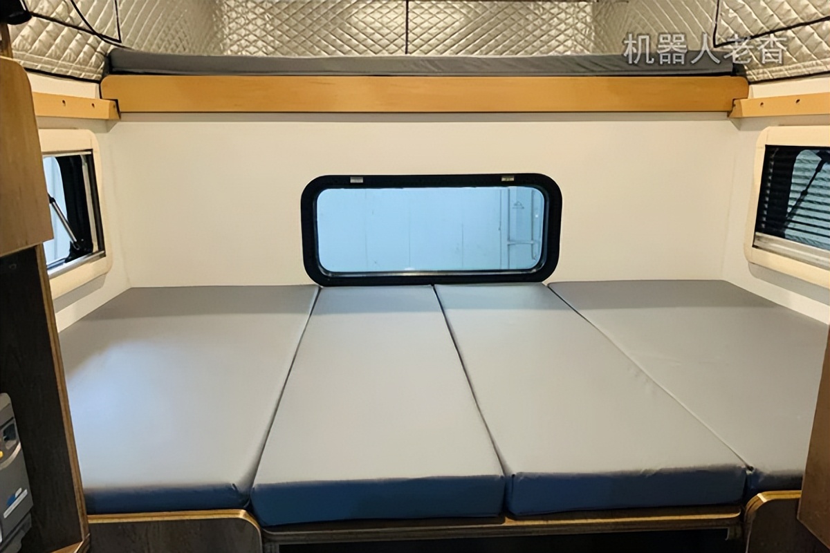 价格最低的升降顶柴油版皮卡房车,封闭式皮卡改装房车