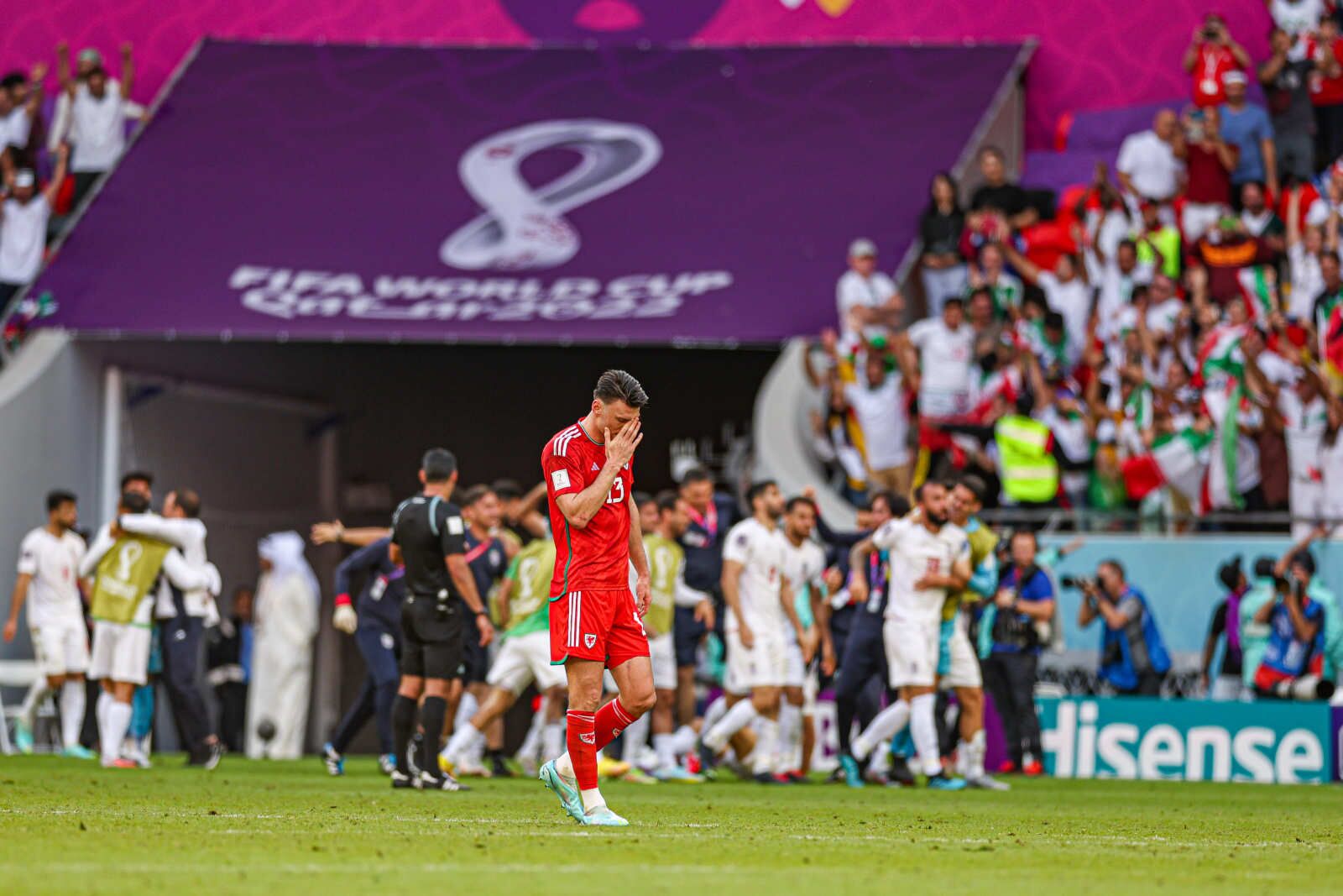 亚洲强队伊朗不敌英格兰,亚洲之光伊朗绝杀