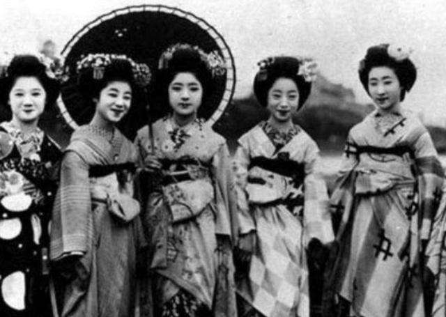 日本少女滞留中国78年，先后嫁5人，心愿：拥有中国身份证享低保