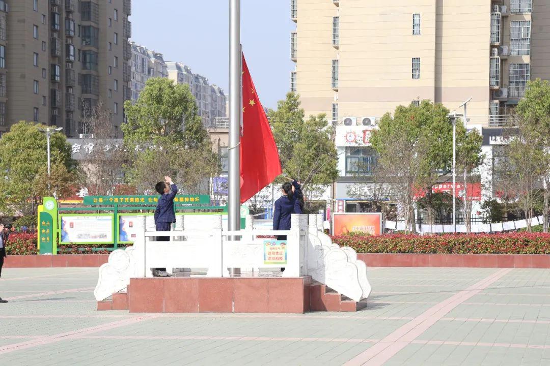 信阳市羊山外国语小学视频,信阳市羊山外国语小学分校