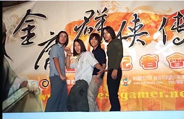 金庸群侠传online游戏2017更新,金庸群侠传online怀旧版新手如何玩