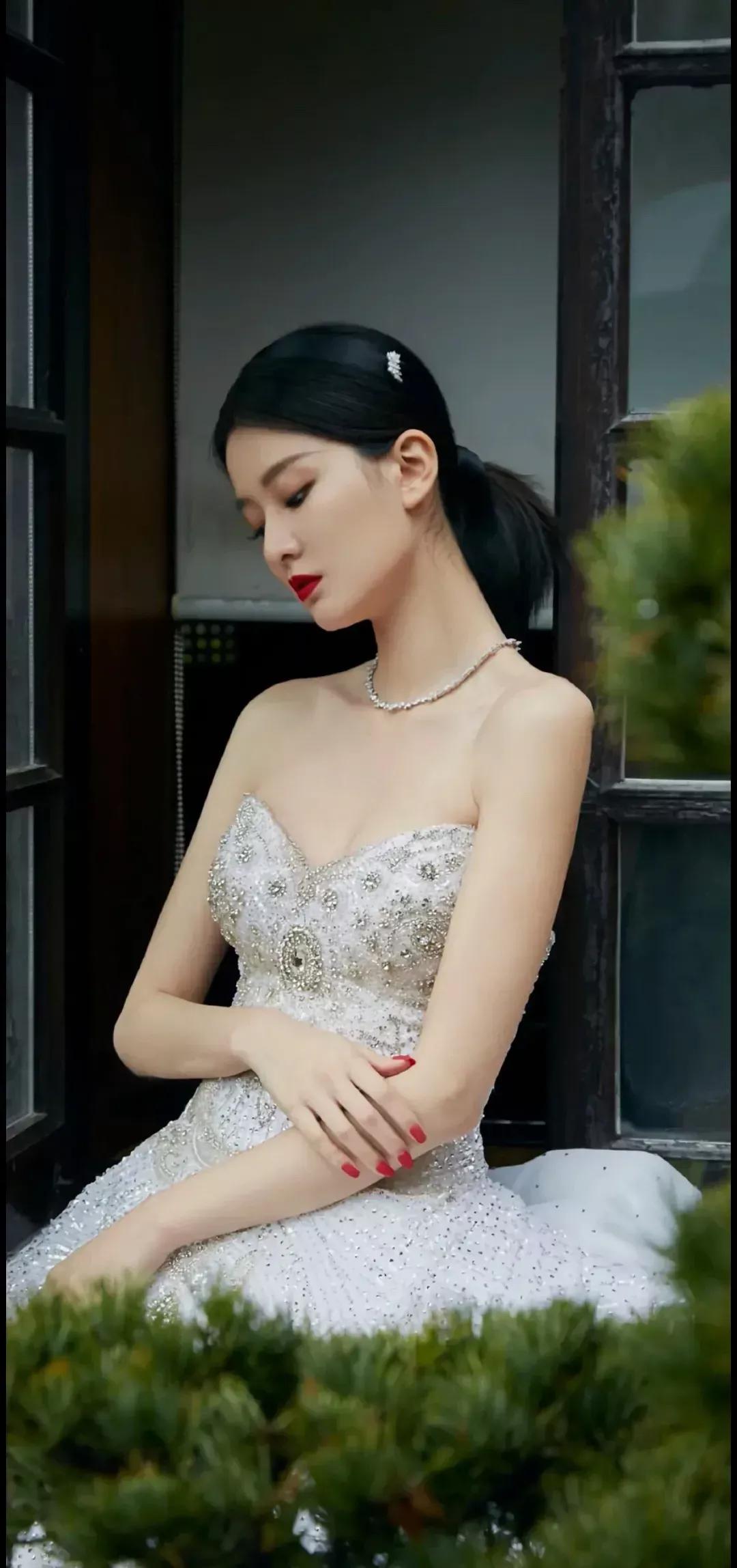 女神乔欣写真,女演员乔欣清新秀丽时尚写真图片