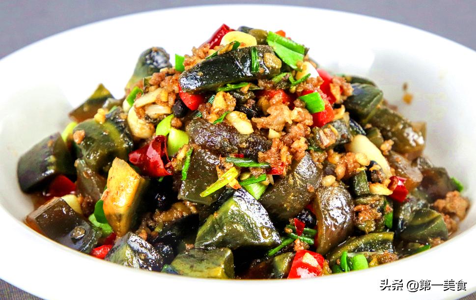 三月龄宝宝日常护理,春天该如何调理肠胃功能