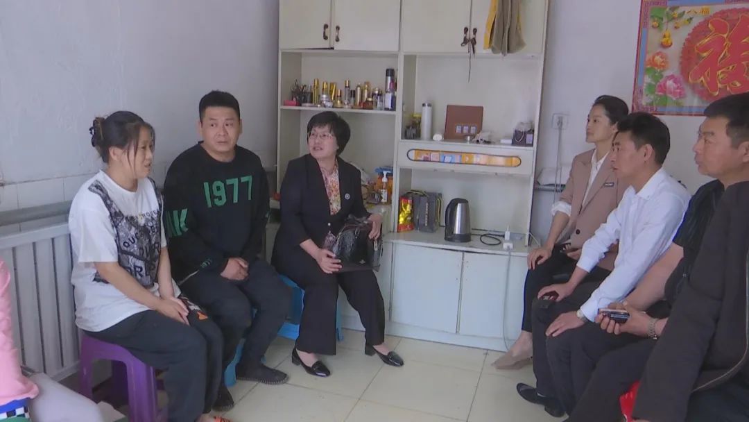 廊坊龙商组织会员为家乡生病孩子于思涵小朋友捐款