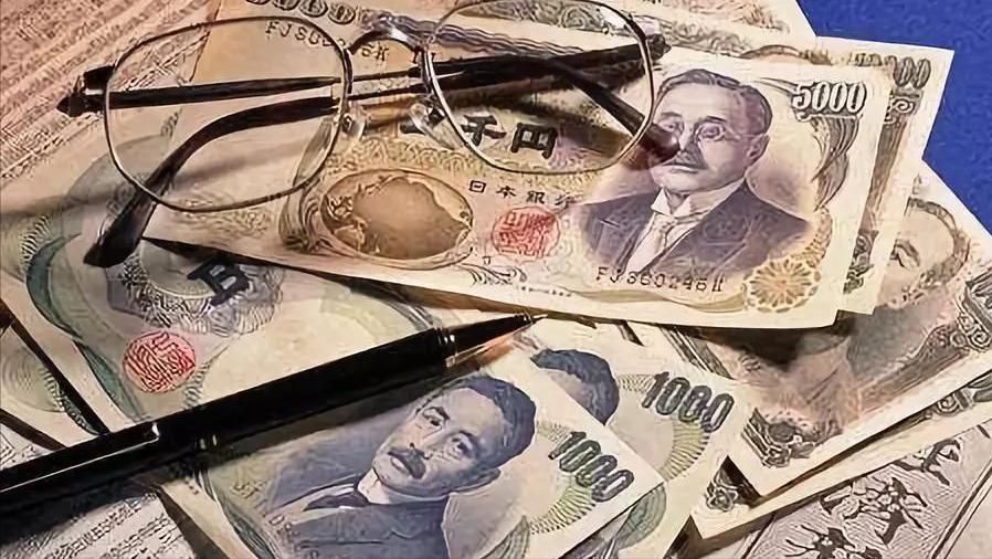 日本贸易逆差2015,日本贸易逆差对日元的影响