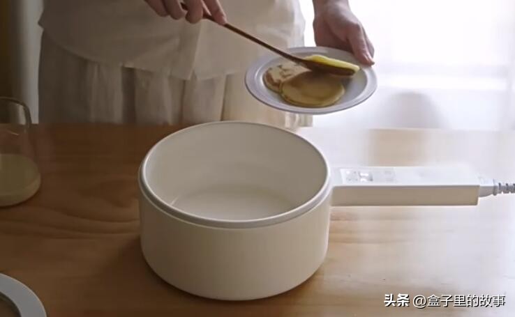 七彩叮当和olayks电煮锅哪个好,七彩叮当和olayks电煮锅哪个好用