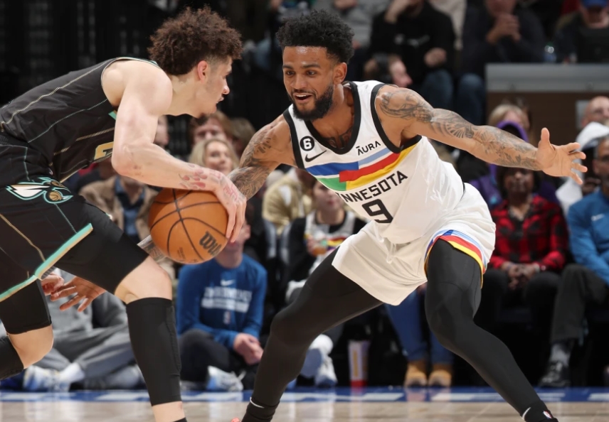 哈登27分准三双篮网胜骑士哈登,海沃德出战黄蜂凯尔特人