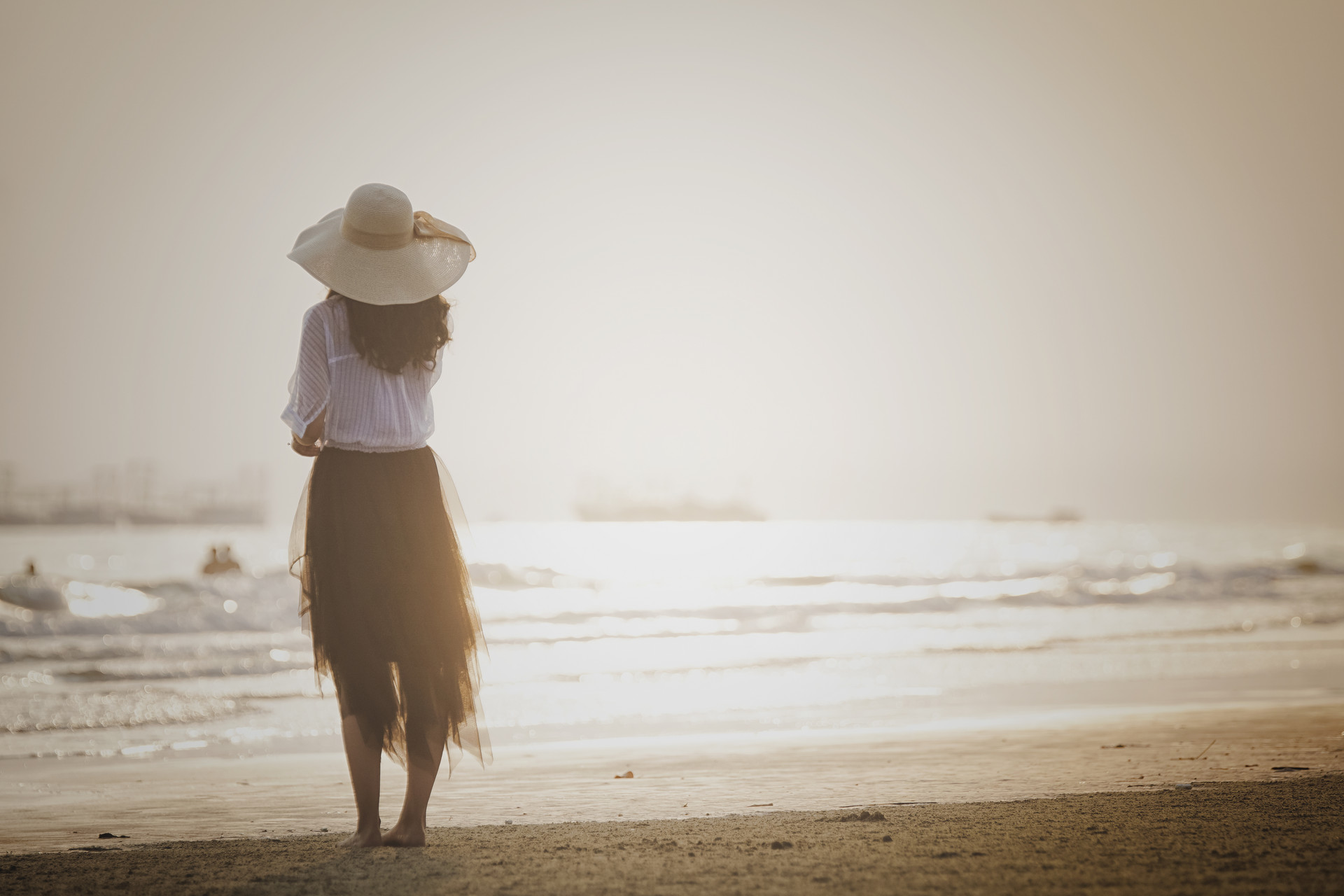 当女人想你的时候怎么哄她,如果女孩说想你了该怎么回答