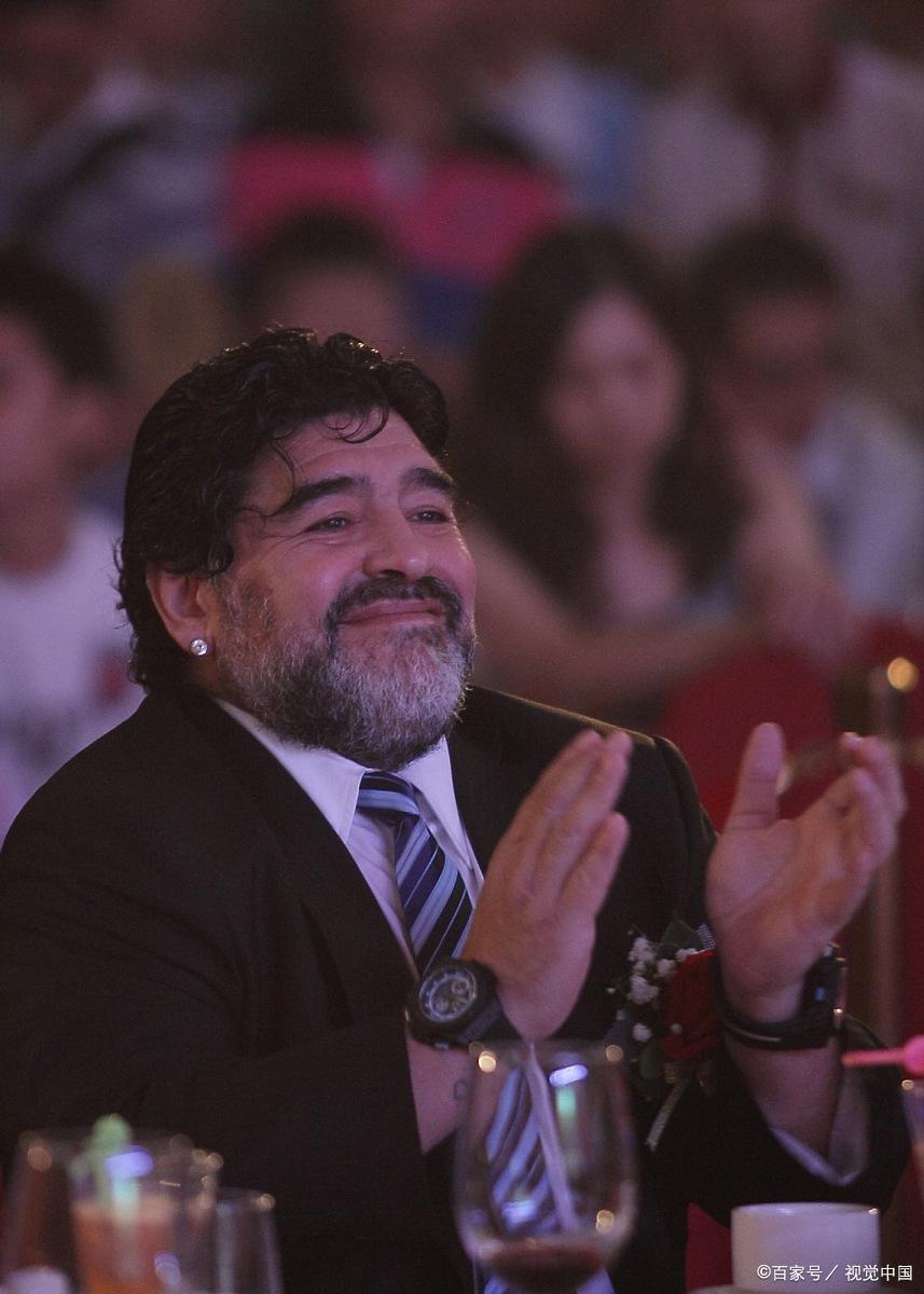 足球之夜马拉多纳专辑,马拉多纳职业生涯