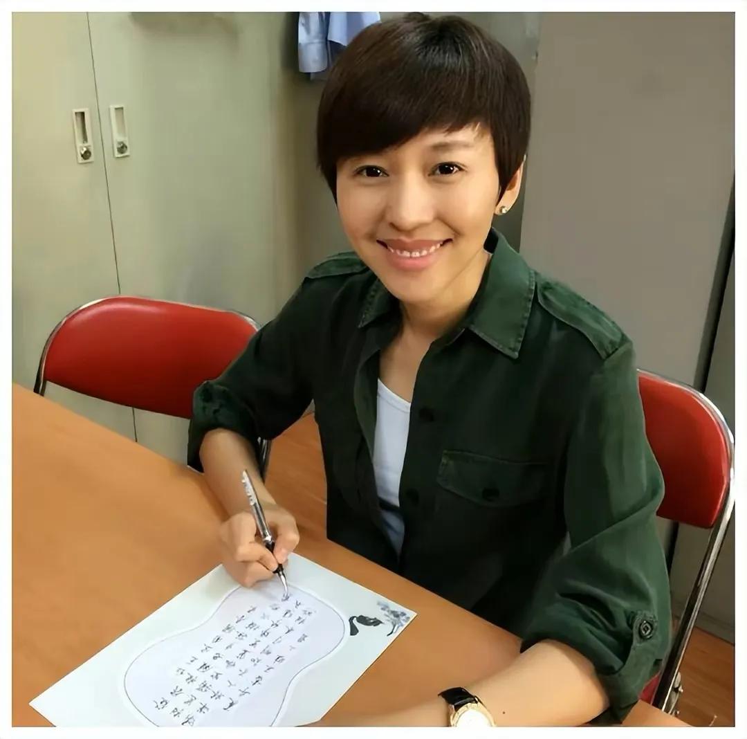 央视年龄最大和最小的主持人,至今未婚的八名央视主持人