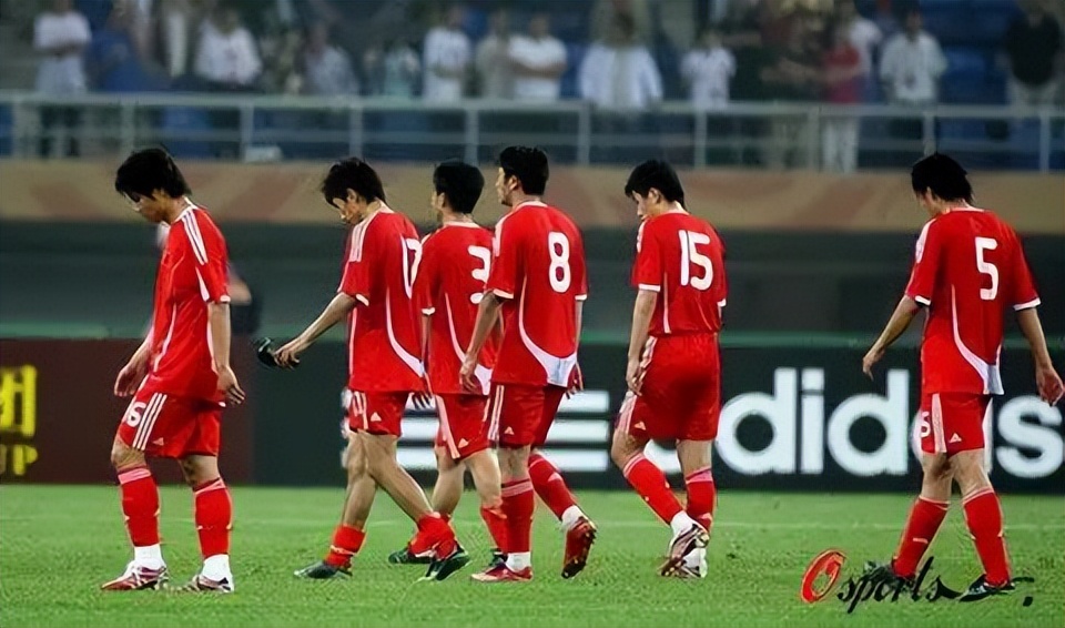 中国足球伤人事件大全,中国足球队十场比赛心路历程