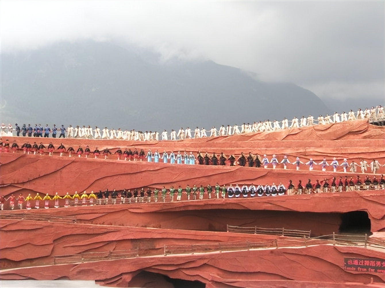 声匿迹十多年的CCD相机为什么又火起来了，真的值得购买吗？