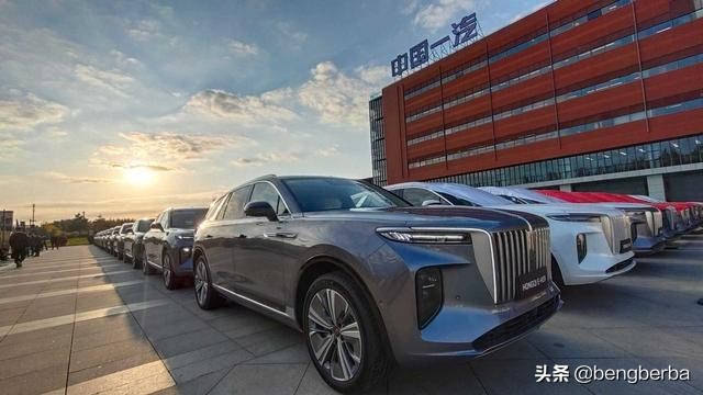 2022新款红旗e-hs9燃油版五座,红旗hs9出口多少钱