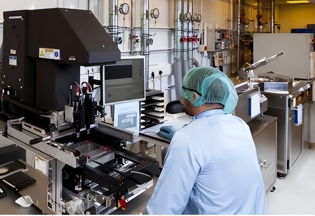 日本向中国出售哪几款光刻机,日本光刻机真实情况