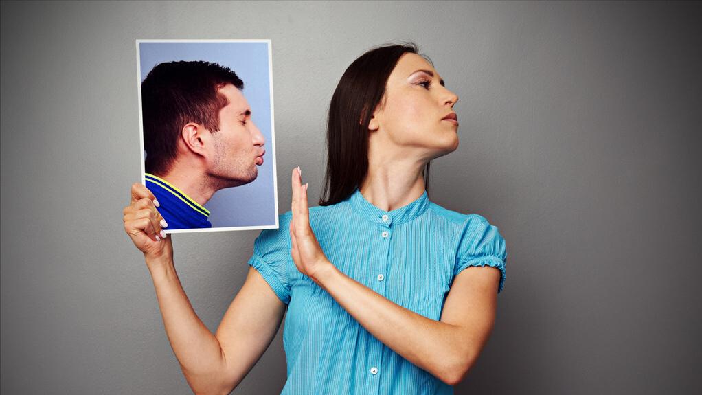 女性一直出血是什么原因引起的,女性出血是什么原因导致的