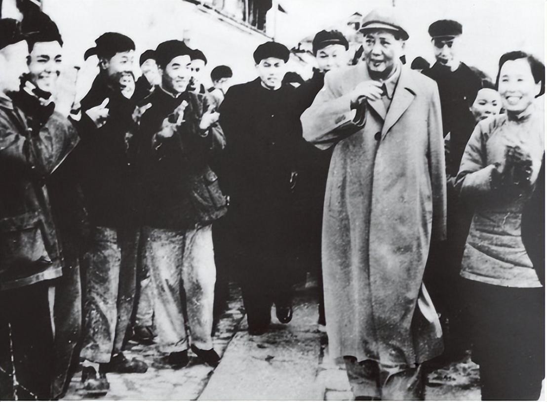 毛主席视察杭州，市委书记却“摆官架子”不迎接，江华有何来头？