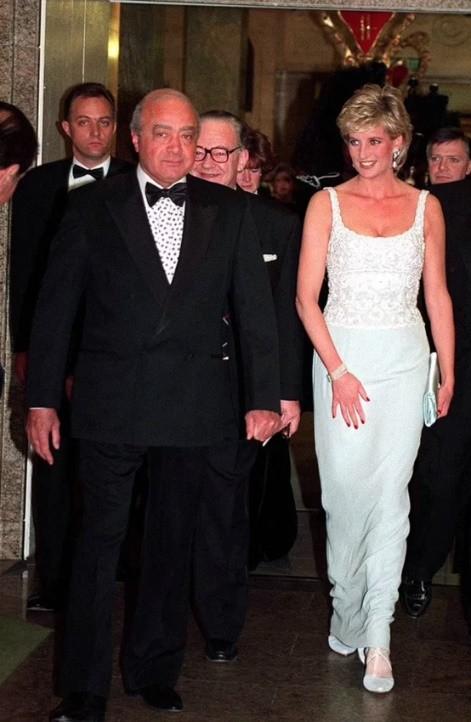 多迪和戴安娜的关系,多迪和戴安娜年龄