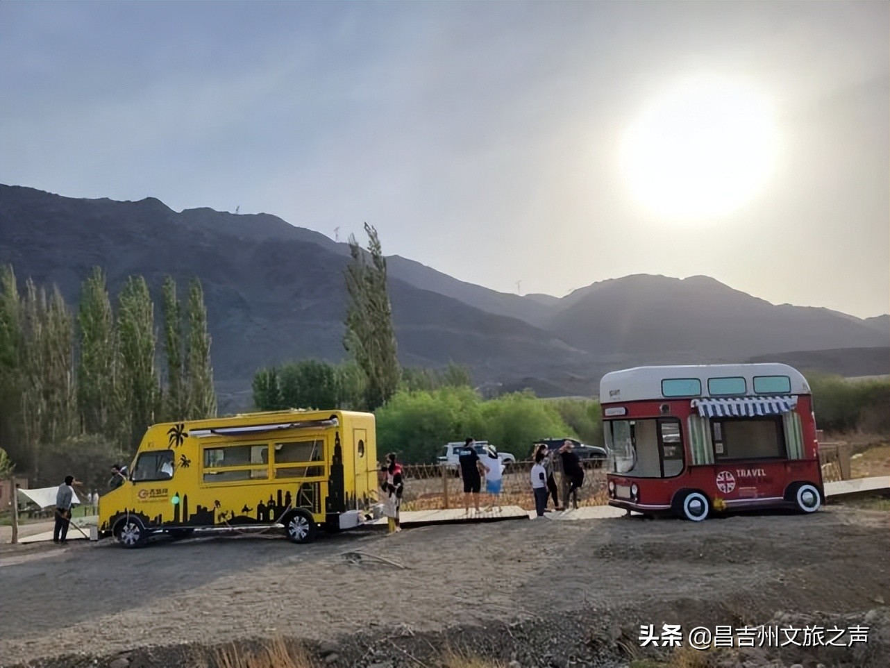 *疆新**首个旅游装备体验中心，打造标准化发展的野趣民宿