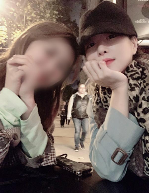 真实故事：她被曝操纵男友、学历造假等诸多争议，复出新剧惹非议