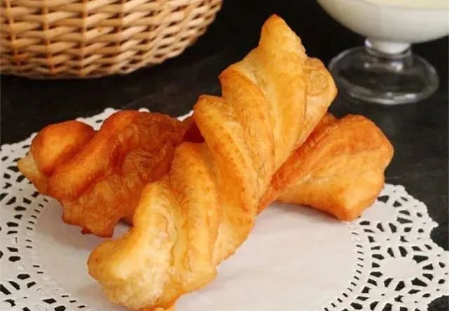 油条的6种家常做法,出锅蓬松柔软,健康无添加