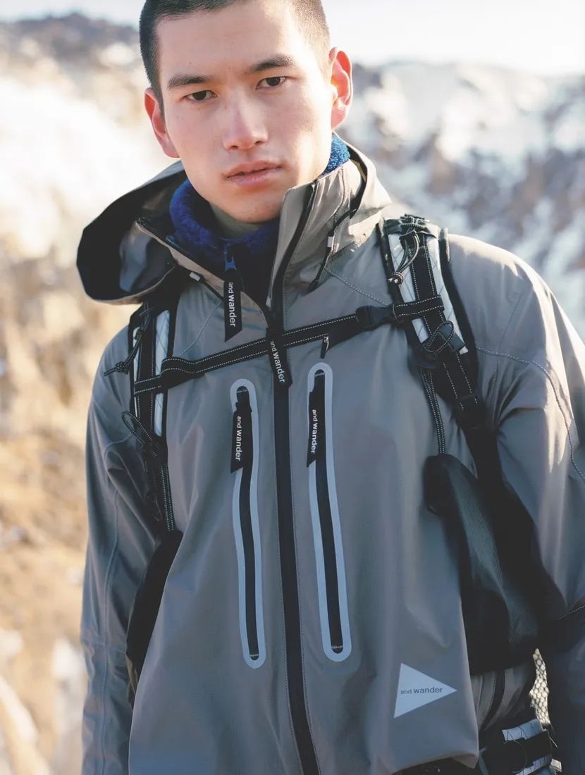 tnf羽绒服哪个好看,别再穿烂大街的外套