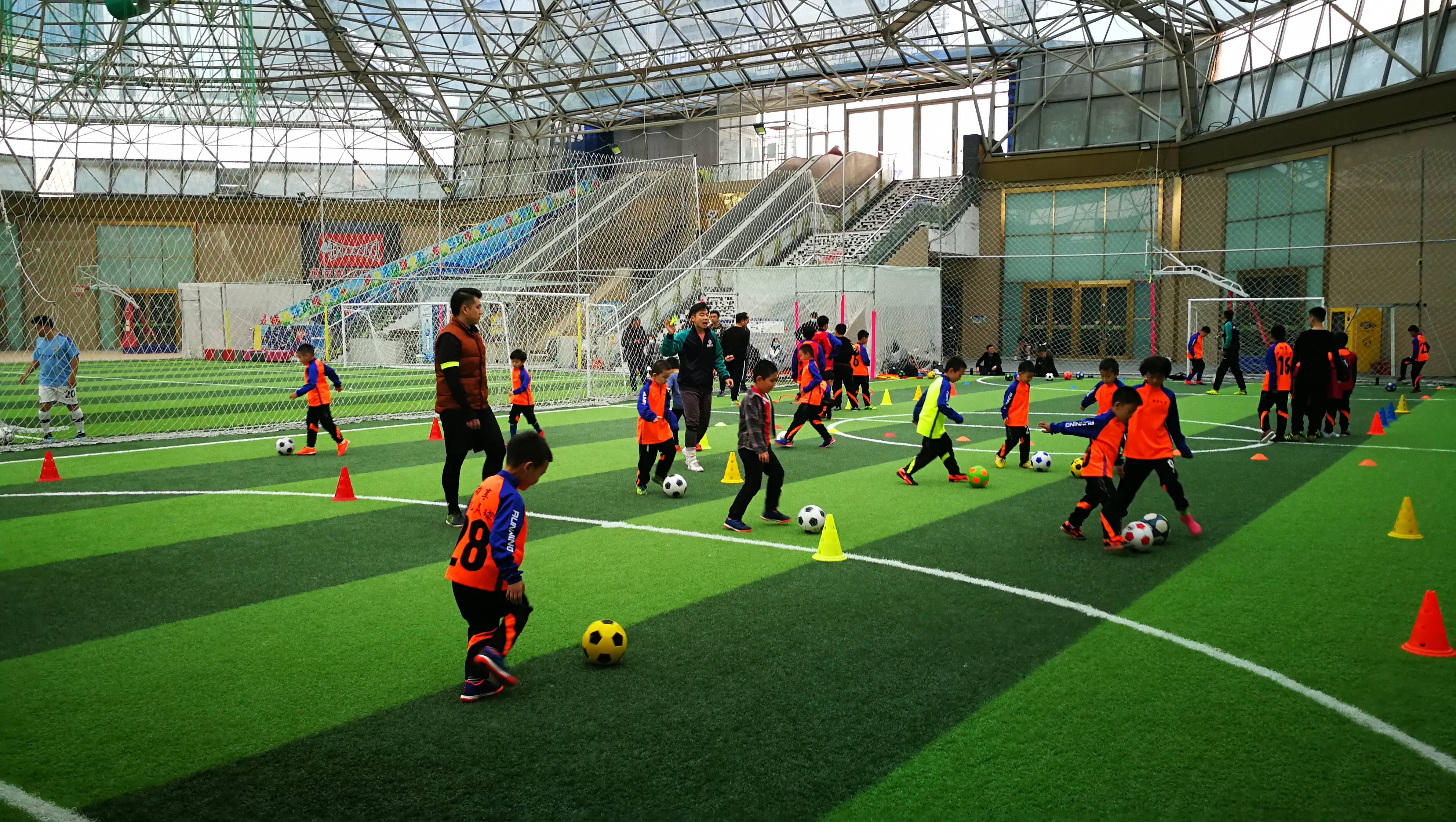 足球比赛规则判罚标准表,少儿足球比赛规则及玩法