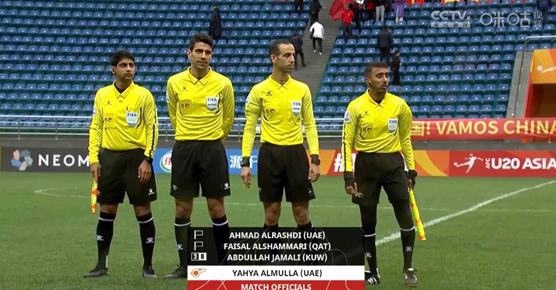 国足0:3不敌韩国专业评价,媒体人热议国足0-1不敌韩国集锦